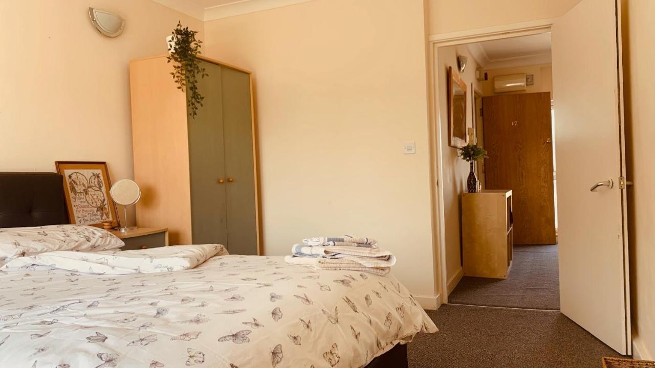 Sea Breeze Apartments Porthcawl Exterior foto